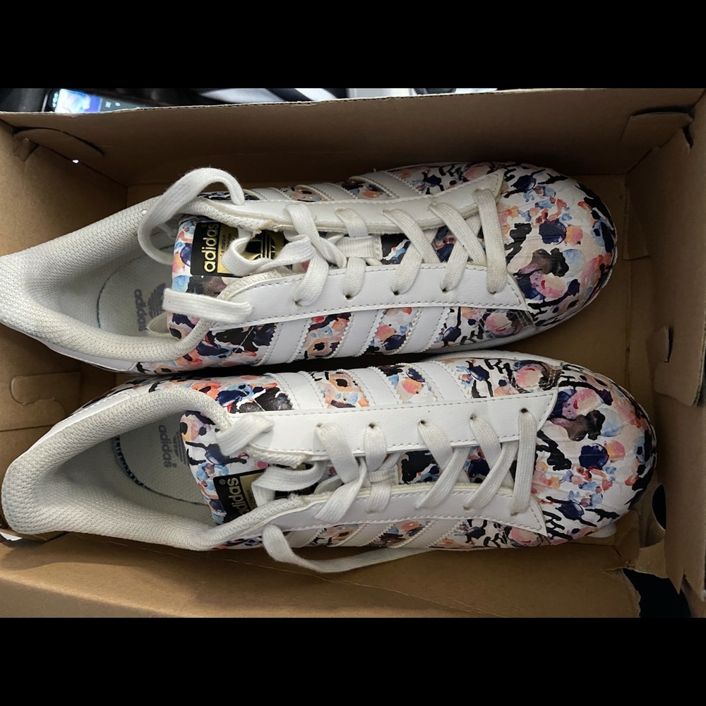 Adidas